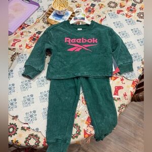 Reebok Two piece set
